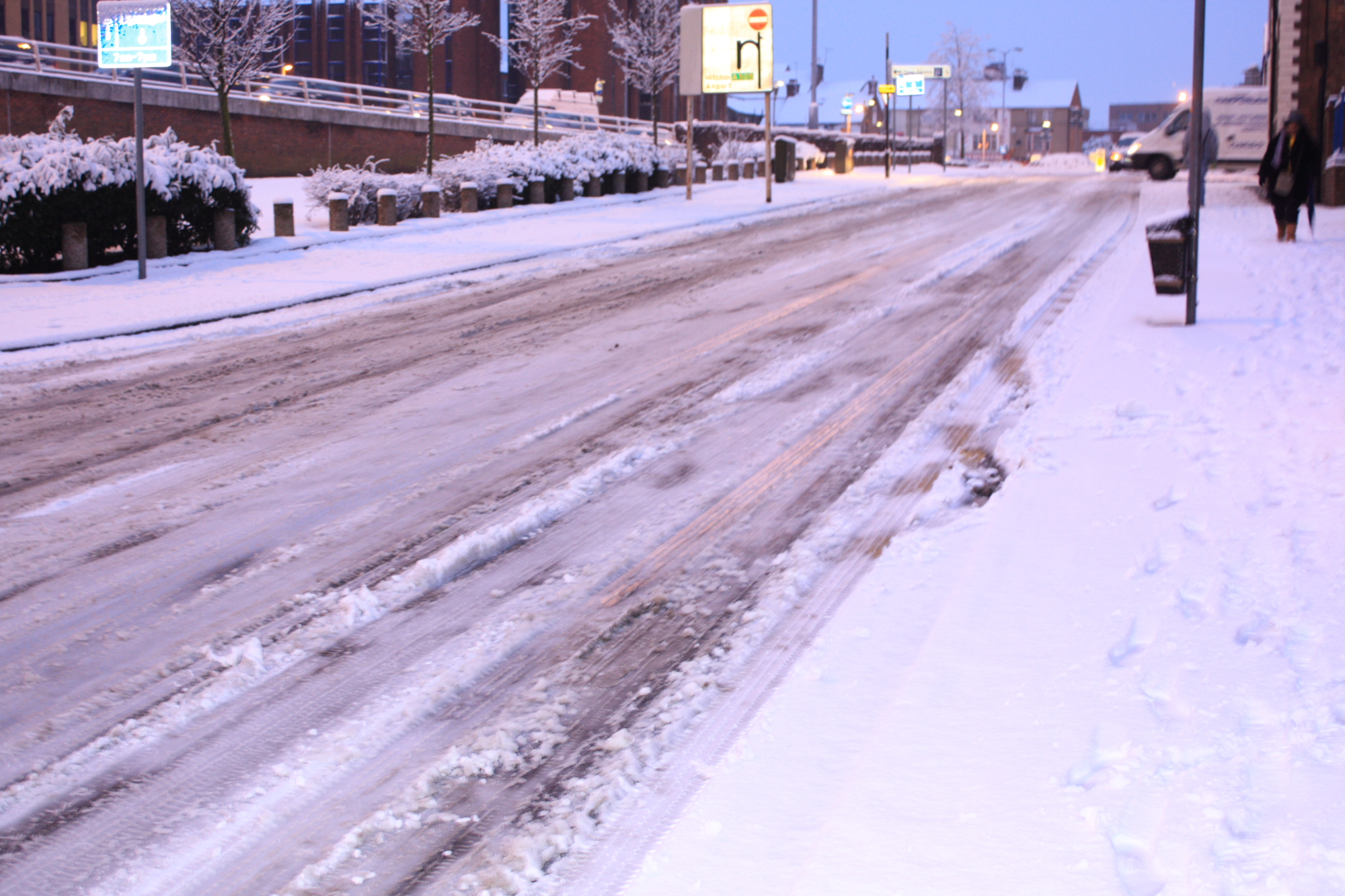 More snow hits Luton
