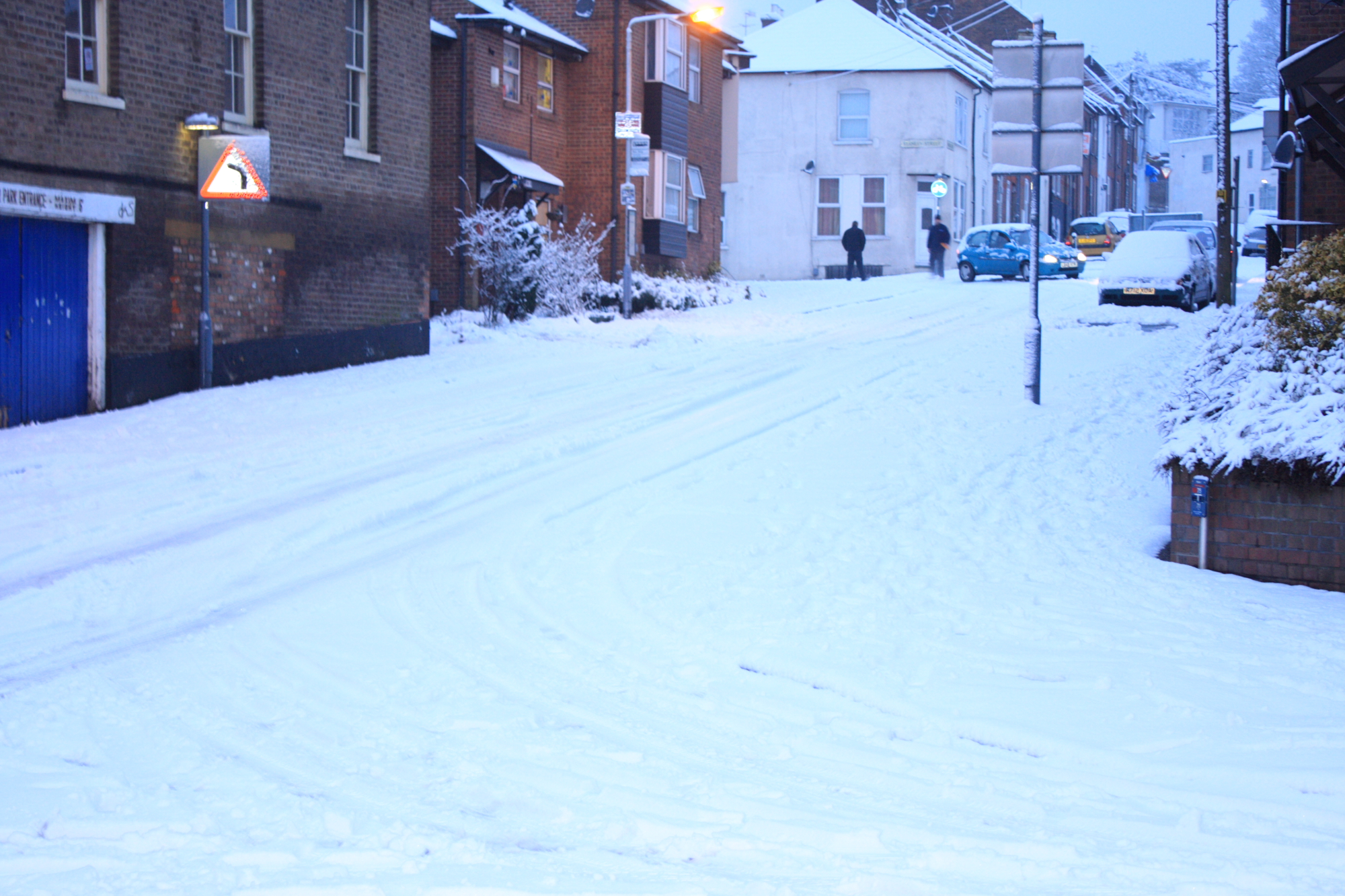 More snow hits Luton